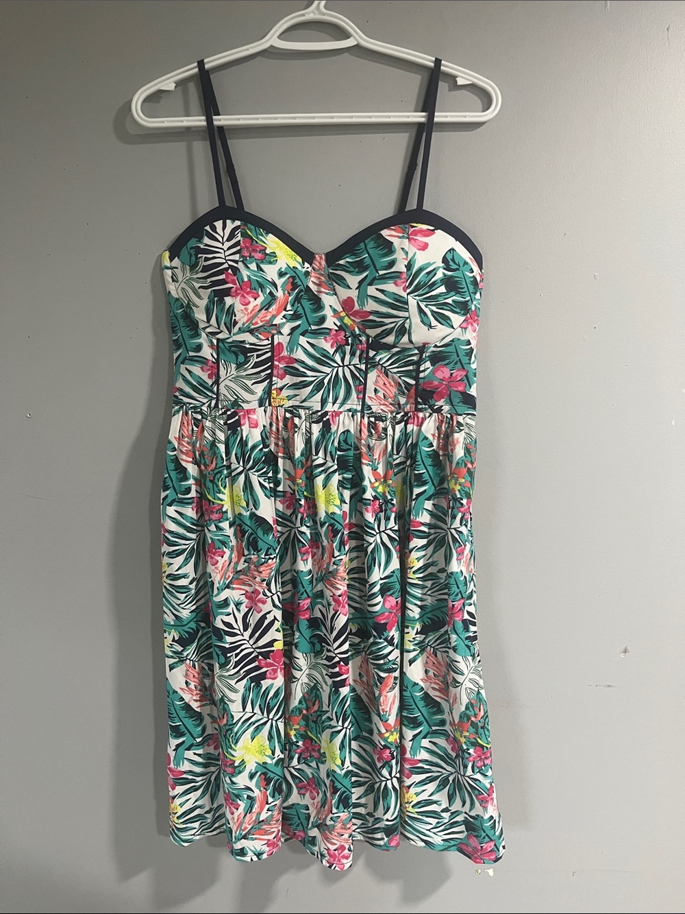 Jolie Tropical Floral Midi Dress in Green, Pink, Yellow, White 10